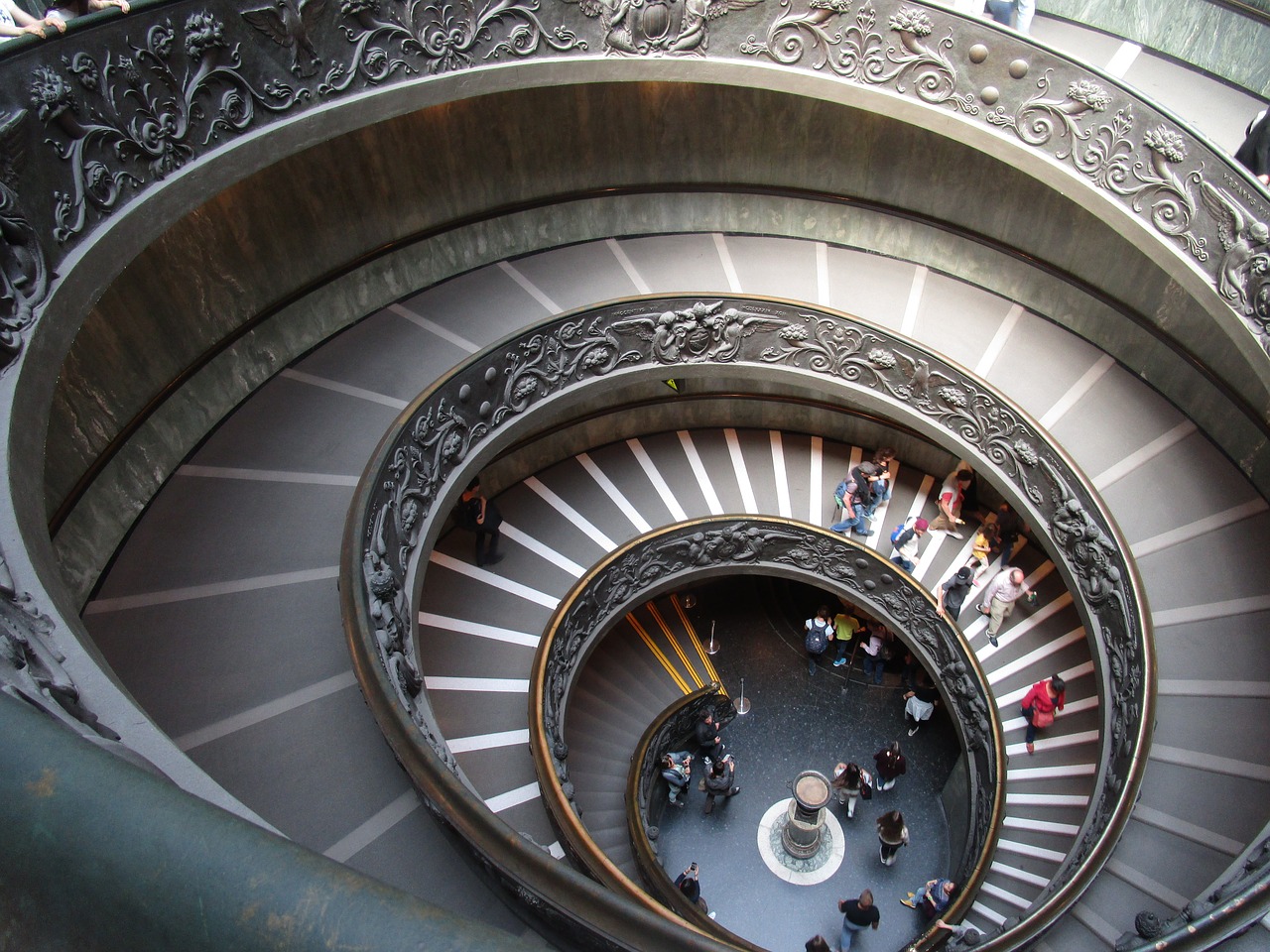 vatican-2259223_1280