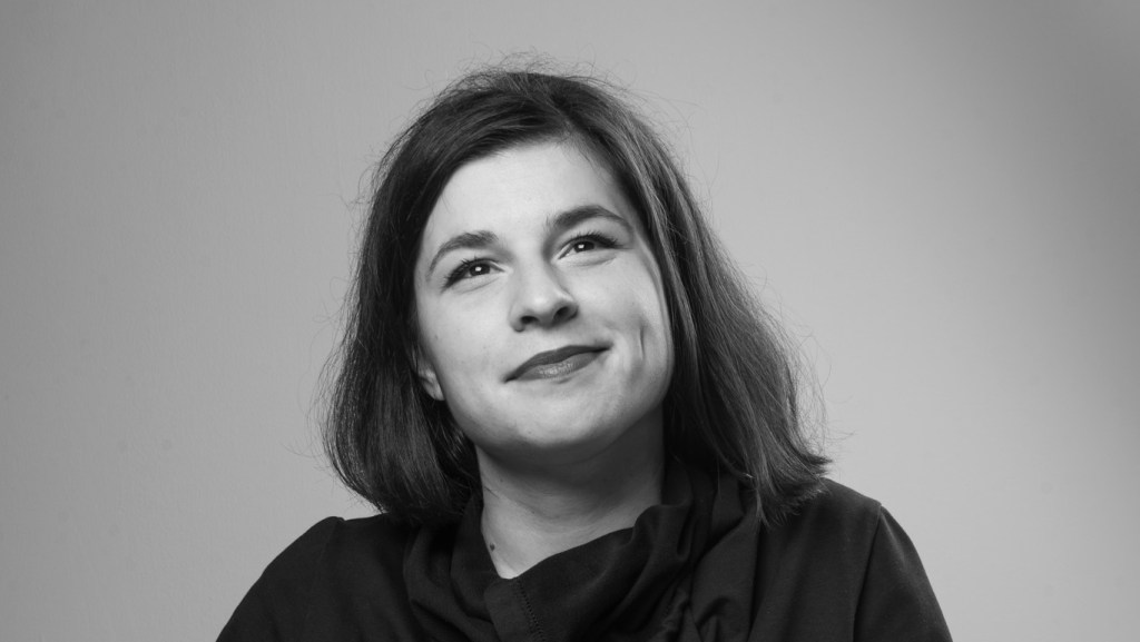 Monika Herceg: „Poezija je itekako živa kao potpuno beskorisna u ovom kapitalističkom vremenu i to je njena najveća vrijednost“