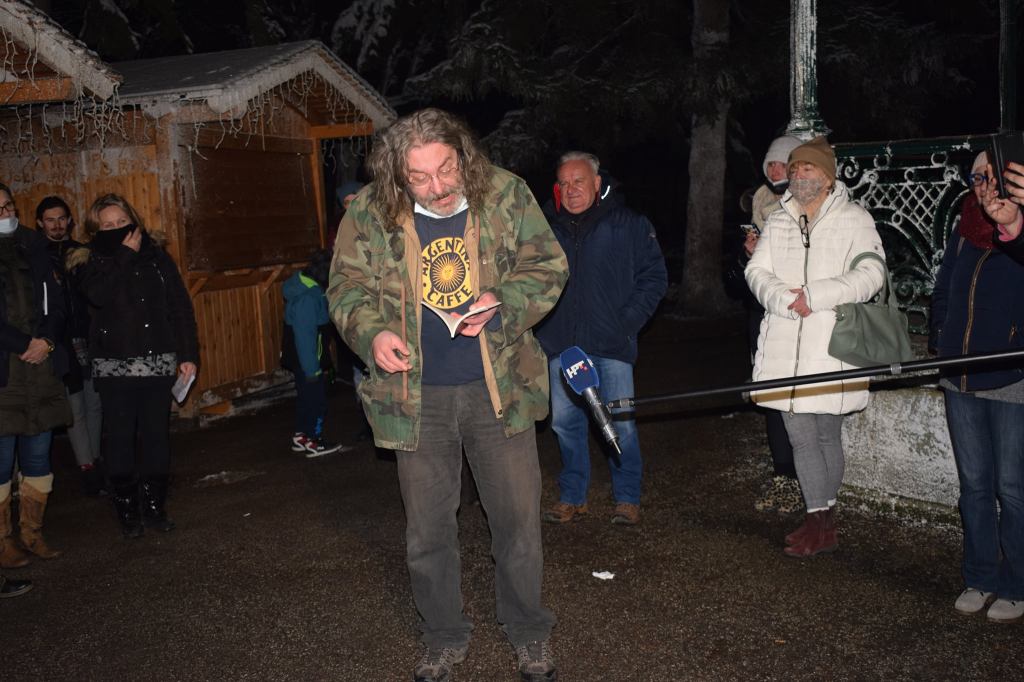 U Petrinji održan festival „50 Poems for Snow“ s porukom – kultura čini grad