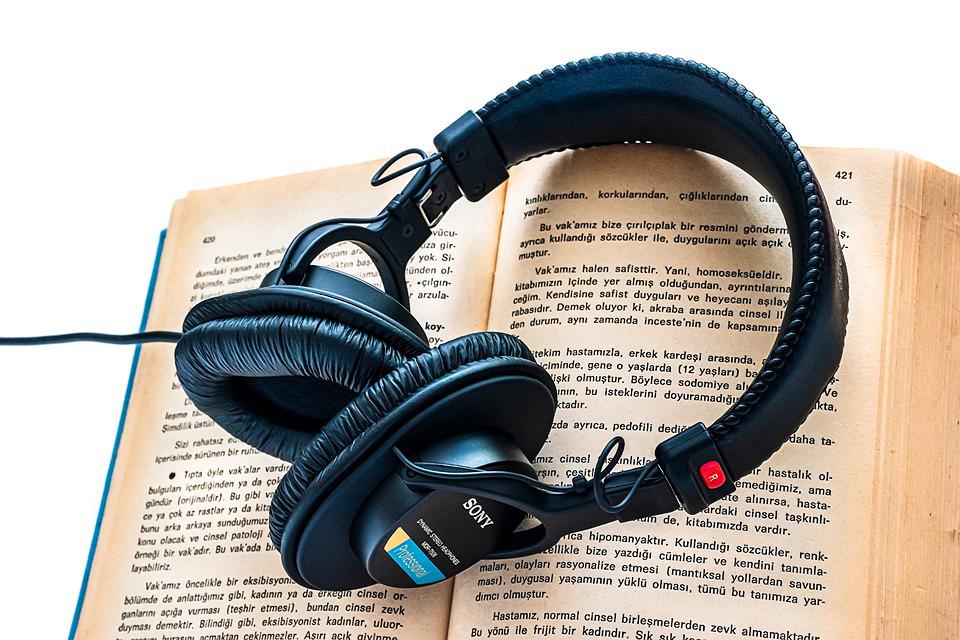 Nakon pauze vraća se podcast Između redaka, ovo su mi dosad najdraže&nbsp;epizode